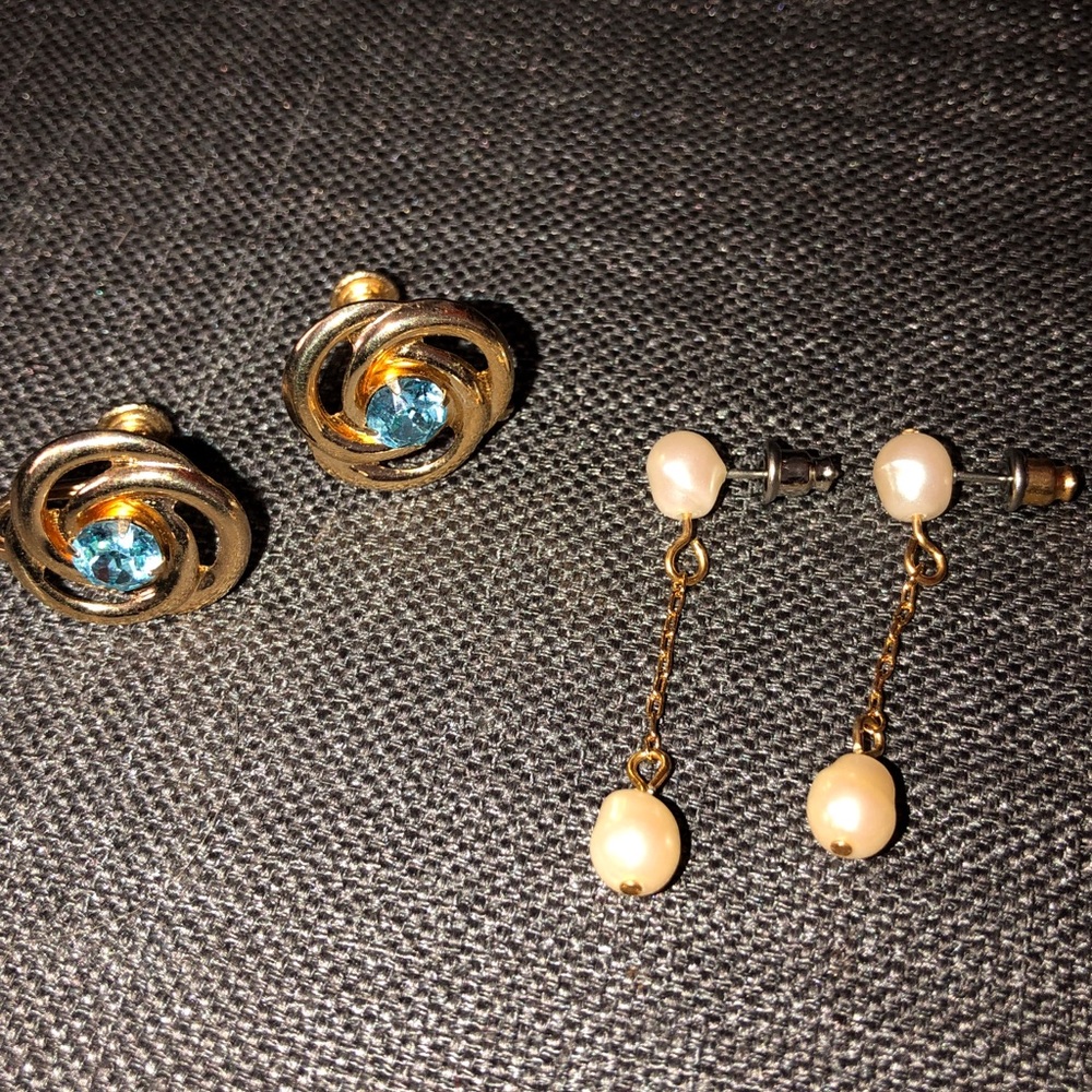 Lot of Vintage Earrings